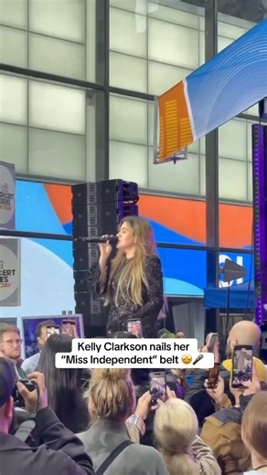 @kellyclarkson’s mic is ON 👏 She performs “Miss Independent” from her debut album for @TODAY Show’s Concert Series in NYC. | Billboard