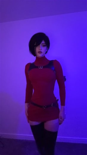 Lois on Instagram: "My ada Wong cosplay from resident evil :3 had to redo it cause it’s been so long #reel #reels #cosplaygirl #cosplay #adawong #residentevil #horror #horrorgames"