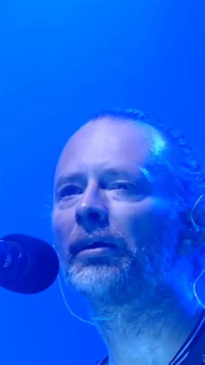 Tookmusicstudio on Instagram: "…And fade out again〰️➰〰️➰ Finally 〰️〰️〰️〰️ . . . #street_spirit #Radiohead #live #fadeout . ."