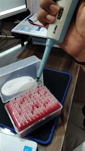 how to use micropipette