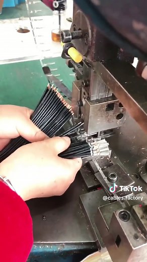 Crimping Terminal and Wire Harness Processing in Cable Factory