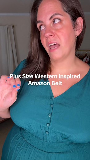 I loveeee a western inspired belt but finding them in plus sizes is not easy! If you want to take part in the western fashion trend this fall as a plus size girl, here’s a good way to take your everything clothes and add a touch of wearable western easily. #plussize #plussizewesternfashion #westernwear #westernfashion #plussizebelt #amazonfashionfinds #apronbelly #bbelly #apronbellybaddies #bbellybaddies #plussizestyle | Lindsey Baker, Apron Belly Girlie