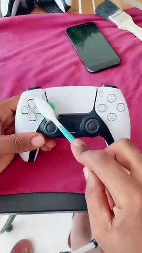 How to Clean Your DualSense Controllers for your PlayStation 5.. Enjoy 😊