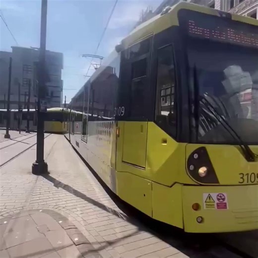 Trams have been suspended across the city centre | Manchester Evening News