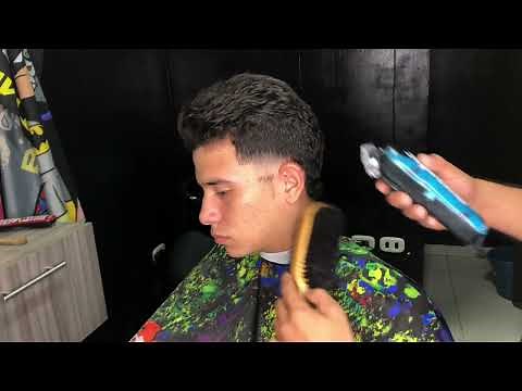 Cómo hacer el corte de Blessd o low tapper