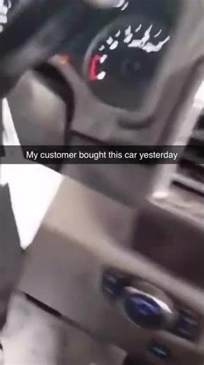 #cartok #fypシ゚viral #automobile #horn #mechanic #fail #fypシ #idkwhattoputhere