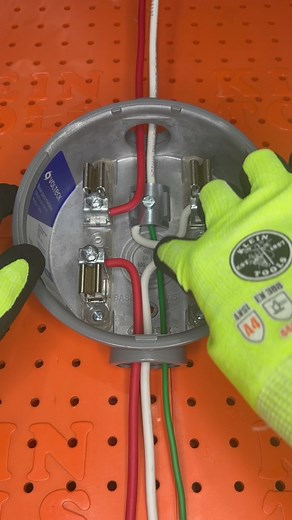 Como conectar una base de medidor de 110V #Electricidad #electricista #electricity #herramientas #tutorial | AMGElectric