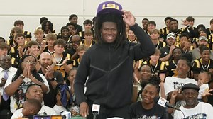 No. 1 overall prospect Lamar Brown commits to LSU
