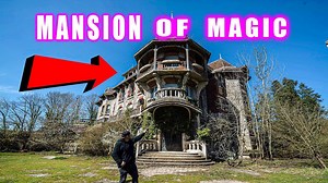 Exploring a stunning abandoned Gothic mansion of magic