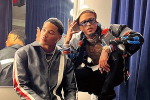 August Alsina Breaks Silence On Viral 'Climbing' Video With Him & Close Friend Zu: 'Let That Man Troll In Peace, To Be Clear, Zu Comes To Me Before Posting Anything Involving Me'