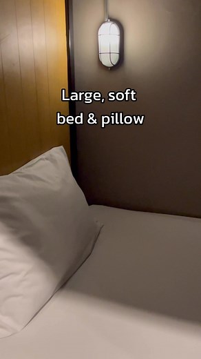 Ever wonder why we call our hostel ‘BED’? It is because we are immensely proud of each and every of our Beds. When it comes to hostel, resting should be of top priority and we take it into our heart in the process of choosing materials of sleeping ware. No matter which brach or type of room you are staying, rest assured you will be sleeping on the same high standard of sleeping ware. #bed #bedroom #bedroomdesign #bedroommakeover #bedroomdecor