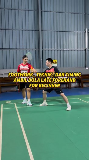 15K views · 446 reactions | CARA AMBIL LATE FOREHAND FOR BEGINNER‼️ #badminton #badmintonindonesia #badmintonlovers #bulutangkis #coaching #tips #tutorial | Gilbert Jasmin | Facebook