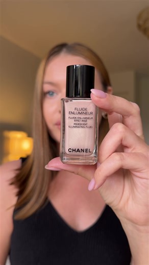 Illuminate Your Skin with Chanel's Fluid Highlighter