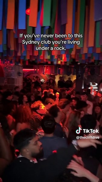 Discover the Hottest Sydney Clubbing Scene: Where to Club and Party in Sydney