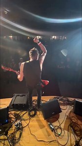 UP NEXT: DOUBLE VINYL RE-RELEASE of TWO classic TVP albums at Royal Oak Music Theatre SAT 6/14 💿 can you guess which ones??? ⁉️ | The Verve Pipe