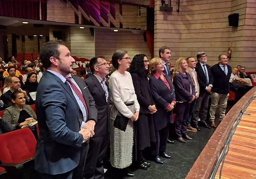 LA VOZ DE AVILÉS entrega sus premios anuales a la excelencia | El Comercio: Diario de Asturias