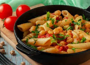 Four Nutritious Meals You Can Make At Home Using Canned Food