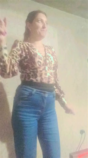 aneliq (@aneliq672)’s videos with original sound - Toshko Patrona