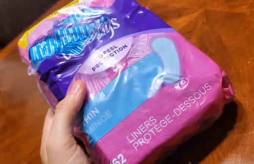 Watch Quick Look At Always Thin Daily Panty Liners For Women on Amazon Live