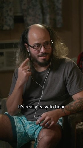 i just wanted to wear headphones like the other podcasts 🥲 ‪@stinkydaddyshow‬