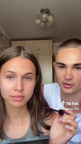 Обзор косметики: первый опыт с цветной тушью