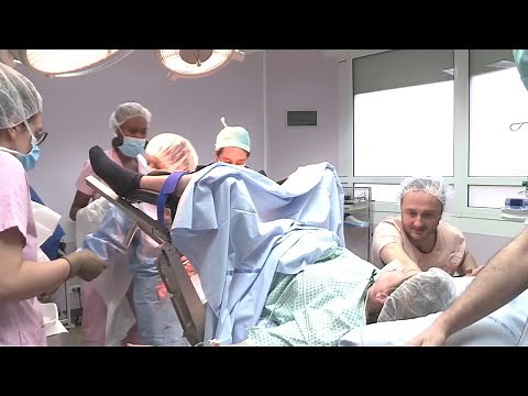 Complicated childbirth of twins