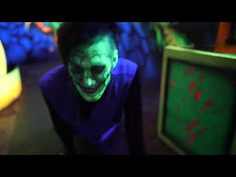 A terrifying peek inside Six Flags Fright Fest