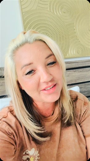 Christina Model on Instagram: "Follow my new account on twitter @thechristina515 #fypage"