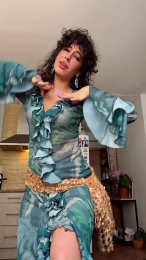 Explore the Art of Belly Dance in Egypt