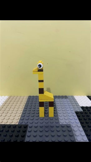 I BUILD A MINI LEGO GIRAFFE !!! #lego