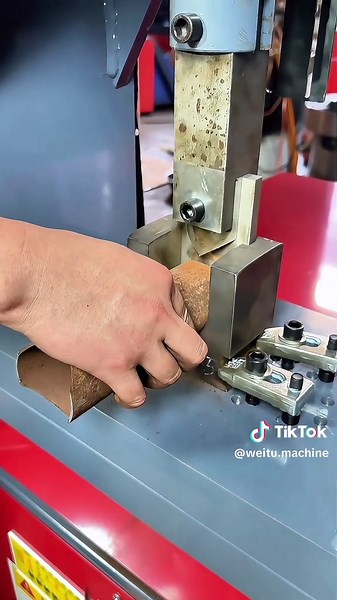 Hydraulic Machine Techniques for Pipe Processing