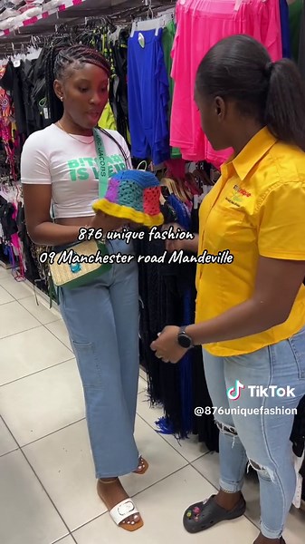 Unique Fashion Store Shopping Experience in Mandeville