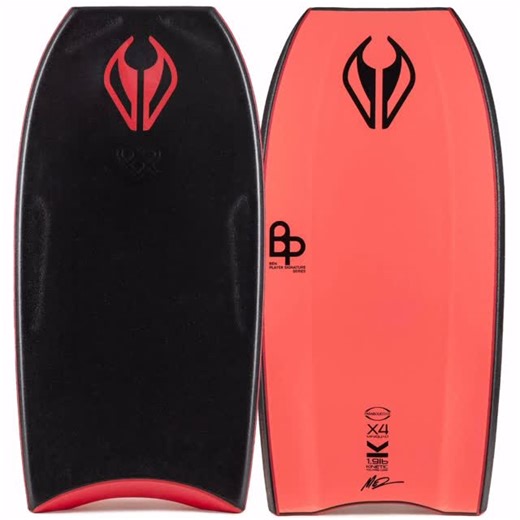 Piedras Negras Bodyboard Shop on Instagram: "Bodyboard PP NMD Ben Player ProRide X4 MiniQuad K19 Crescent Black – Coral Red Core: Kinetic Polypro 1.9lb con tecnología ProRide y vigas Airex T90 Cóncavo: X4 MiniQuad Concave (Aku CNC) Deck: WaveCushion PE 8lb con respaldo Q12 + GripTech Slick: Surlyn DuPont® de 4 mm React Mesh: Malla diamante entre core y slick Tail: Crescent con Tailpiece 1X Stringer CFT (fibra compuesta) Rails: 55/45 Bull Grips XFL Nose & Tail Armour Parabolic Base Shape CNC de p