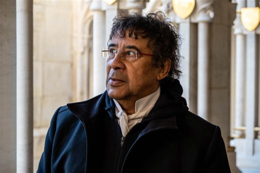 « Ceux qui me connaissent savent à quel point je suis pudique »: Laurent Voulzy se raconte pour la première fois dans un livre