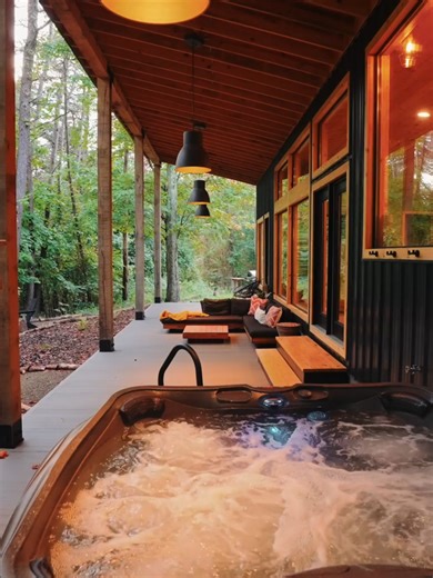 Best Small Cabin Designs: 850sqft Container Homes