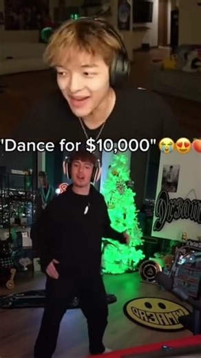 Clix dances to not get scammed😭 #clix #fortnite #jason #shorts #viral #dance