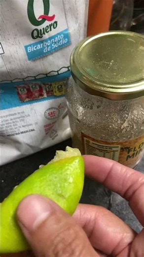 Baking soda, lemon, and honey. #ytshorts #valuabletip #easyrecipe #Health #tips #Recipe #natural #yt