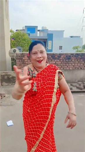 Aati Hai To Chal🫣😜@manishaprajapatishort #song #short feed #bollywood #viral #dance #shorts #hit