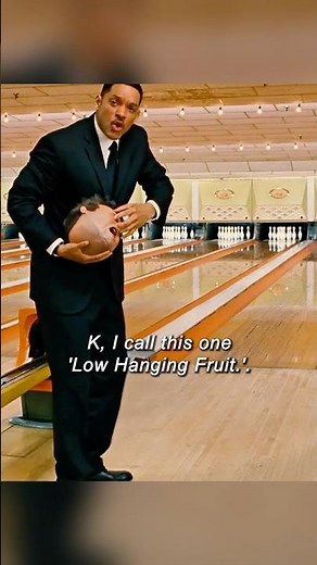 “Low Hanging Fruit” The Wildest Interrogation In MIB History | Will Smith Classic Clip