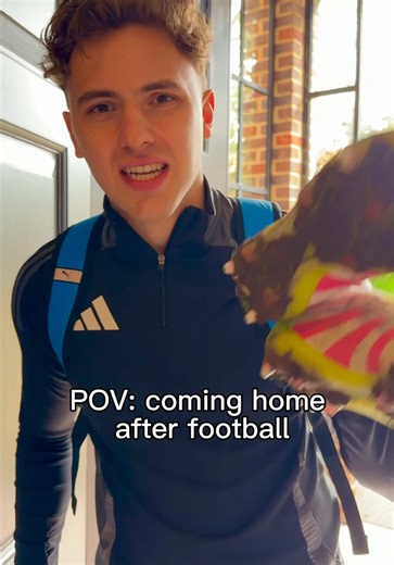 Football Boot Cleaner: Post-Match Mud Savior