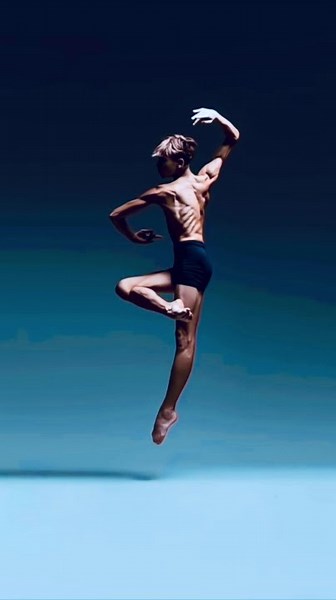 BALLET DANCER NATAN GRZYBOWSKI - "PHOTO SHOOT"- COFL #shorts #ballet #maledancer #photoshoot