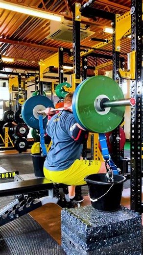 Tom Hibbert | Winning Strength | Conjugate versus Norwegian. When should you use each? The way I like to look at it is as a pyramid. The Norwegian method forms the... | Instagram