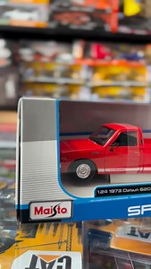 1973 Datsun 620 pick-up escala 1/24 Precio: Q330.00 Envíos a toda Guatemala, El Salvador y Honduras 📦 Pocas unidades disponibles, pide el tuyo antes que se agoten Pagas al recibir ✅ #datsun #pickup #maisto #1973 #clasico | King Toys