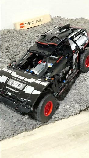 LEGO 42160 Driving | LEGO Technic Audi RS Q e-tron | Review 42160 | LEGO Technic Control+ App 2023