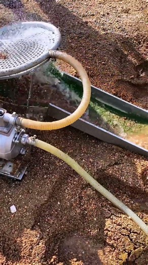 Portable gold digging machine, smaller and more convenient.