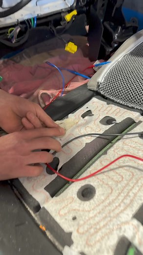 How to Diagnose Ford Heated Seat Issues #ford #mechanic #fordtech #fordf150 #fordf250 #fordexplorer #flyingwrenches | Flying Wrenches Automotive