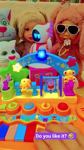 do you like it? #funny #shorts 👋🤗🤣