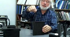 SP-445: A New Small and Simple Developing Tank for 4x5 Large Format Film