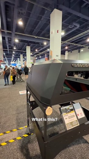 71K views · 1.4K reactions | POWER LIFT - FULL ACCESS - Made in the USA truck topper from @blackriverusa is excellent. I love the one I have on my Tundra. I'll definitely b3 adding the power lift option. Demo unit from the @semashow new product spotlight section #contractor #offroad #topper | TOOLS by Design | Facebook