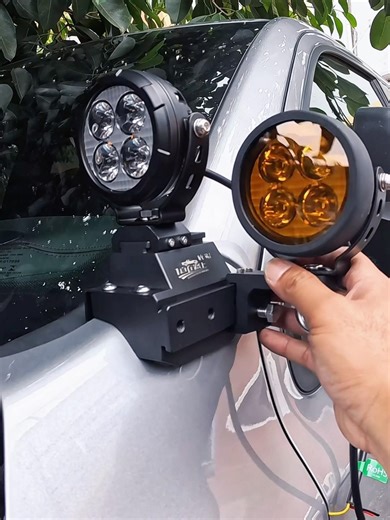 You should see how the bracket of this Ram is installed. It is stable and not easy to fall off#ram